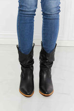 Load image into Gallery viewer, MMShoes Better in Texas Scrunch Cowboy Boots in Black
