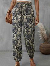 Load image into Gallery viewer, Smocked Waist Pants with Pockets