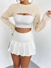Load image into Gallery viewer, Distressed Long Sleeve Cropped Sweater