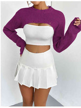 Load image into Gallery viewer, Distressed Long Sleeve Cropped Sweater