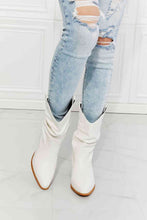 Load image into Gallery viewer, MMShoes Better in Texas Scrunch Cowboy Boots in White