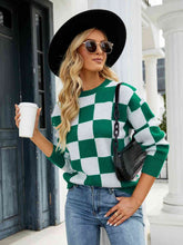 Load image into Gallery viewer, Checkered Round Neck Sweater