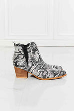 Load image into Gallery viewer, MMShoes Back At It Point Toe Bootie in Snakeskin