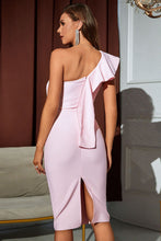 Load image into Gallery viewer, One-Shoulder Slit Bandage Dress