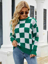 Load image into Gallery viewer, Checkered Round Neck Sweater