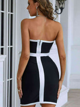 Load image into Gallery viewer, Contrast Strapless Bow Detail Mini Dress