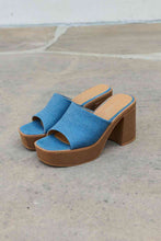 Load image into Gallery viewer, Weeboo Essential Platform Heel Sandals