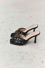 Load image into Gallery viewer, Forever Link Square Toe Quilted Mule Heels in Black