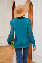 Load image into Gallery viewer, Contrast V-Neck Long Sleeve Blouse