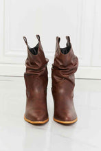 Load image into Gallery viewer, MMShoes Better in Texas Scrunch Cowboy Boots in Brown