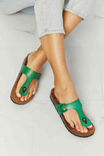 Load image into Gallery viewer, MMShoes Drift Away T-Strap Flip-Flop in Green Sandals